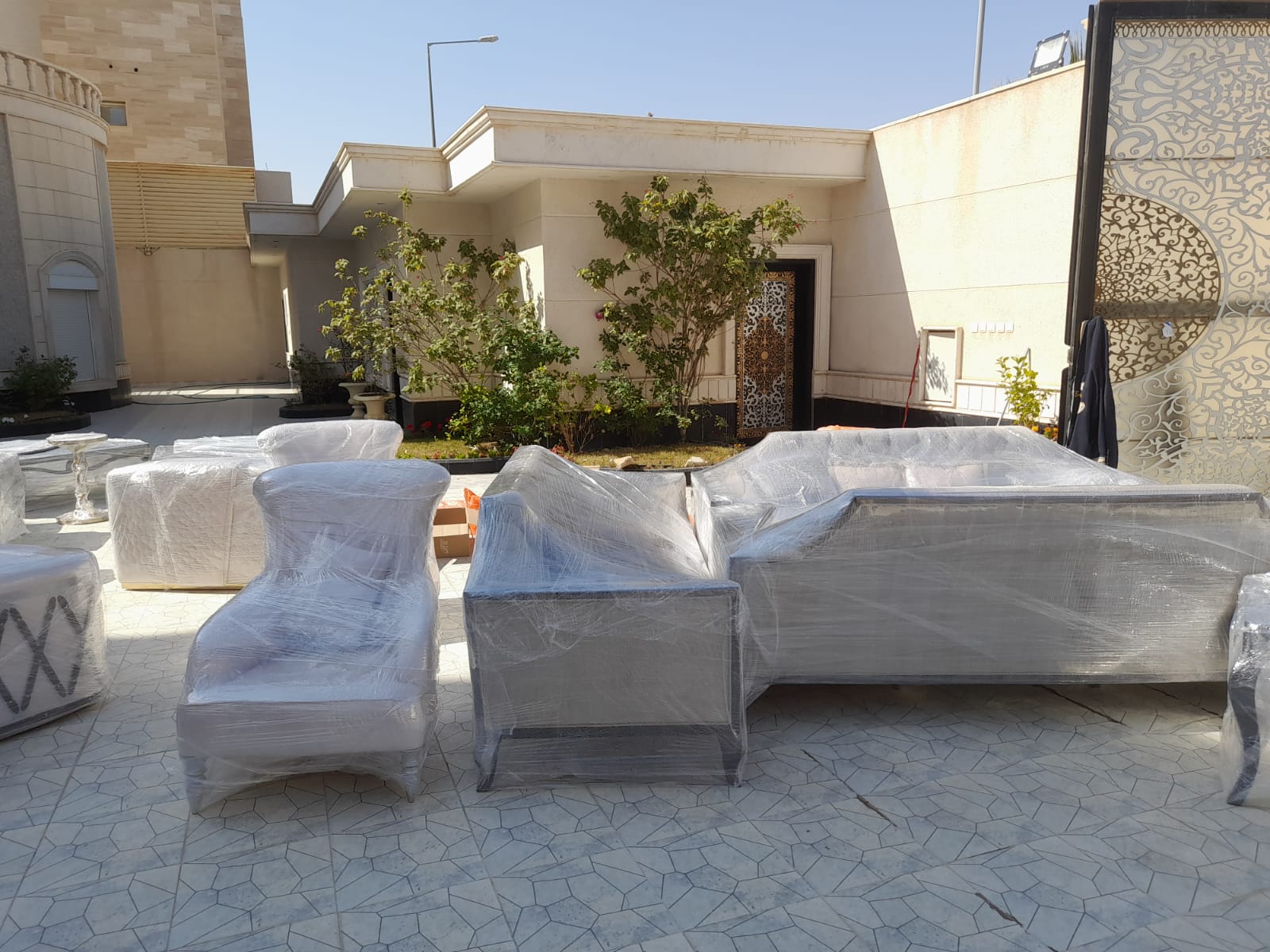 شركات نقل العفش بين مدن المملكة